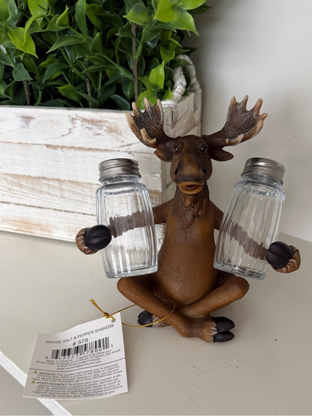 Rivers Edge Moose Salt Pepper Shaker Set #578 Cabin Lodge Decor NIB